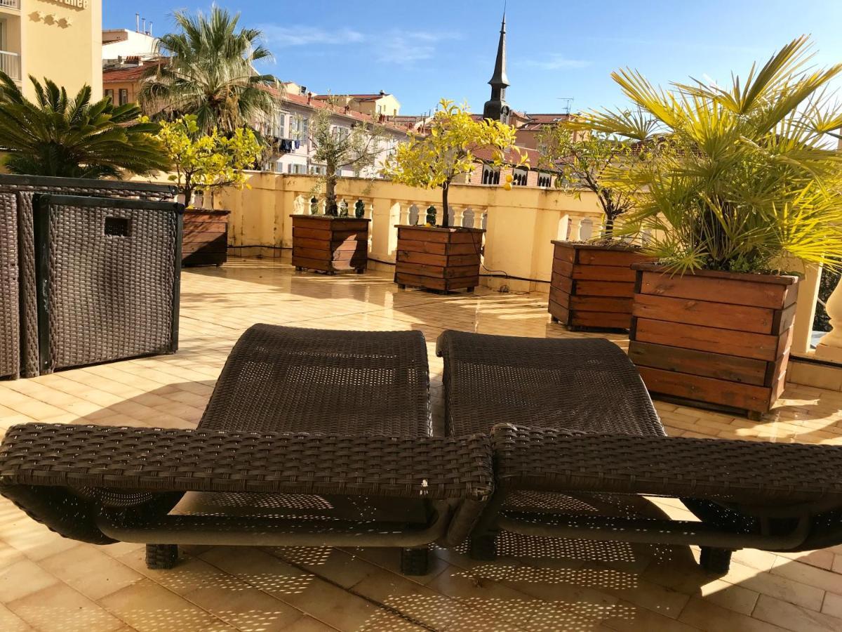 Appartement Terrasse Dans Palace Belle Epoque Menton Bagian luar foto