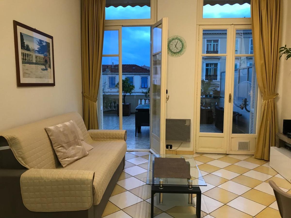 Appartement Terrasse Dans Palace Belle Epoque Menton Bagian luar foto